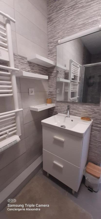 Appartamento Porto Cristo - Au Port Sans Vis A Vis -Wifi - Parking Saint-Cyprien  Esterno foto